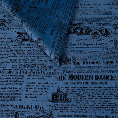 Niebieska tkanina obiciowa Oldpress z tkanym wzorem starej gazety – Polskie Tkaniny
